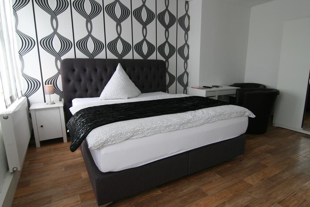 Hotel Lindenhof Rhynern ภายนอก รูปภาพ