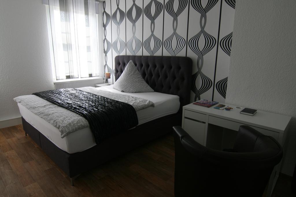 Hotel Lindenhof Rhynern ภายนอก รูปภาพ