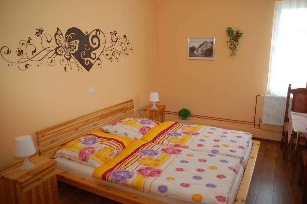 Hotel Lindenhof Rhynern ภายนอก รูปภาพ